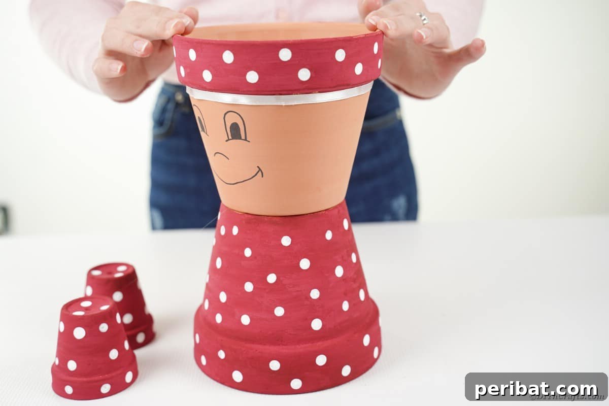 Gluing flower pots together