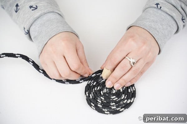Winding rope into a circle