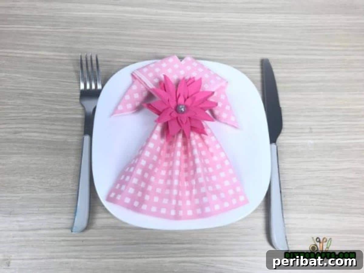 5 Instant Napkin Folds to Amaze Your Guests 30 Completed Elegant Dress Napkin Fold for Special Occasions
